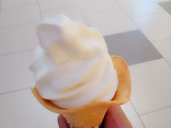 -肯德基(凯德国贸店)