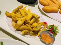 -老船夫婚宴婚庆会馆(延吉路店)