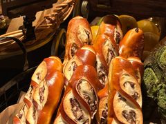 -B&C黄油与面包·法式古堡面包坊(新天地店)