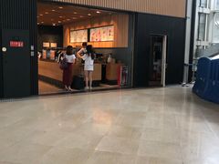 门面-星巴克(广州南站A18检票口楼上)