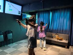 -VR间客漫虚拟现实体验馆(汉街店)