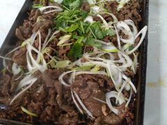 铁盘烤牛肉-清真永恒华威肉饼(潘家园店)