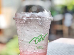-Chom Cafe and Restaurant