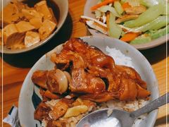 -红猪卤肉饭(大西洋美食城店)