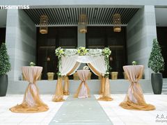 -广州卡丽酒店(大金钟路地铁站店)