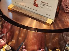 -Laderach 莱德拉(上海环贸iapm店)