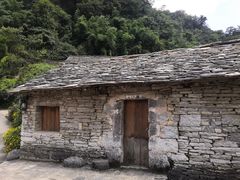 -高荡千年布依古寨旅游景区