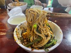 特色豌杂面干溜-朱儿面庄(洋河三路店)