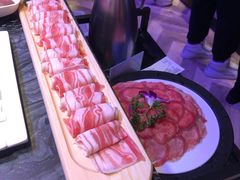 -热火朝天鲜切牛肉火锅(南强街巷店)