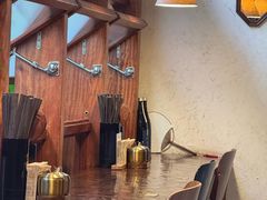 -银米·云南传统过桥米线(双廊黑金冠店)