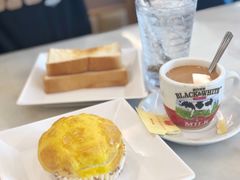 菠萝油包-世窗冰室(机场DFS店)