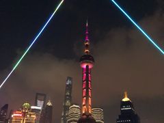 -黄浦江游览十六铺3号码头网红自助餐