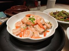 龙井凤尾虾-桂满陇·景观餐厅(新世界店)