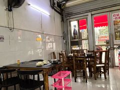 -周良天山牛杂城(天山路总店)