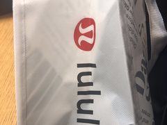 -lululemon athletica(希慎广场店)