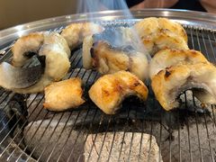 -围炉肉舍•炭烤活鳗•丹东海鲜烤肉(步行街店)