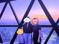 -东方明珠·空中旋转餐厅