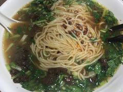 -牛吃草牛杂面(天一店)