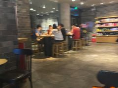 -星巴克(广州动漫星城东区店)