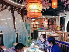 -荷塘秋月·本帮江浙菜(国权路店)
