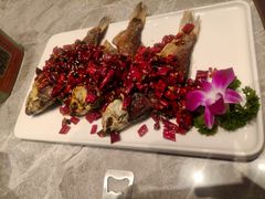-新百度·洪湖地标大排档(爱国路店)