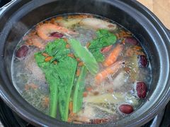 -濠轩阁特色生蚝火锅(水湾路店)