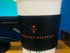 -星巴克臻选(济南万达店)