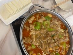 -彭记铁锅肥肠(东四总店)