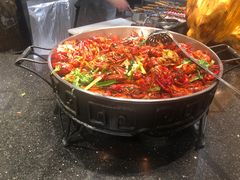 -四海一家自助餐(益田假日广场店)