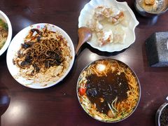 -服务大楼冷面(延大店)