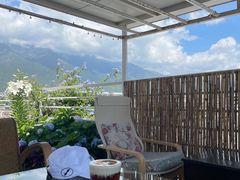 -唐咖精品咖啡(大理古城手冲店)