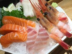 刺身拼盘（中）-初居食屋日式料理(万象城购物中心店)