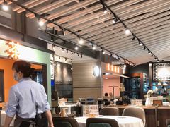 大堂-稻香酒家·34年老字号·港式粤菜(汉街店)