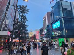 -暹罗广场