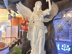 -暴风岛沉浸式体验馆(百联世纪店)