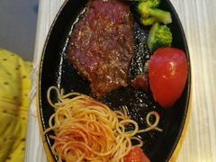 -必胜客(武汉欢乐谷店)