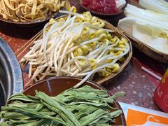 -赵美丽·重庆社区火锅·直营店(火车东站·中豪国际店)