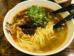 -牛吃草牛肉面牛杂面(桐城路店)