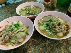 -榮泰米粉湯(Left Shop)