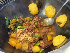 -雪乡人家东北菜·铁锅炖一切(高斯路店)