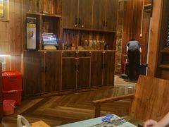 -六福酒馆(秦隆步行街店)