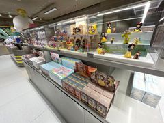 -泡泡玛特POPMART(蓝色港湾店)