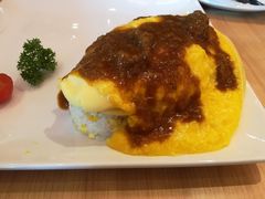流金咖喱牛肉蛋包饭-必胜客(银盆路店)