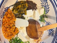 -蜗牛小馆醉乡民谣云南菜(惠新西里店)