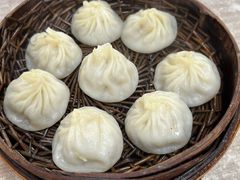招牌鲜肉汤包-曼曼汤包(建国西路店)