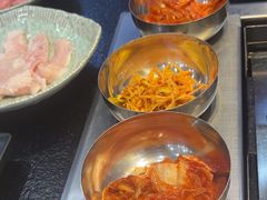 -臻牛烤肉