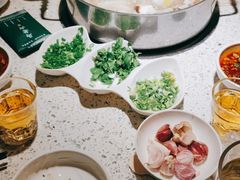-马老六清真餐饮(西站店)