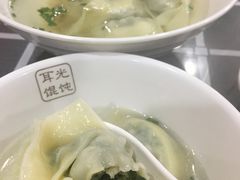 特色荠菜肉馄饨-潘国仙耳光馄饨(黄家阙路店)