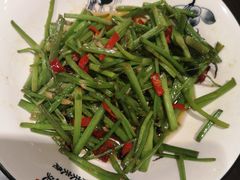 -湘潭九龙鱼头店(城南西路店)