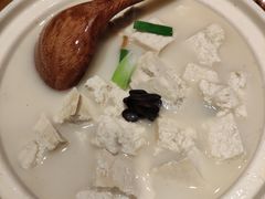 土家手掰柴火豆腐-吃饭皇帝大(解放西路店)